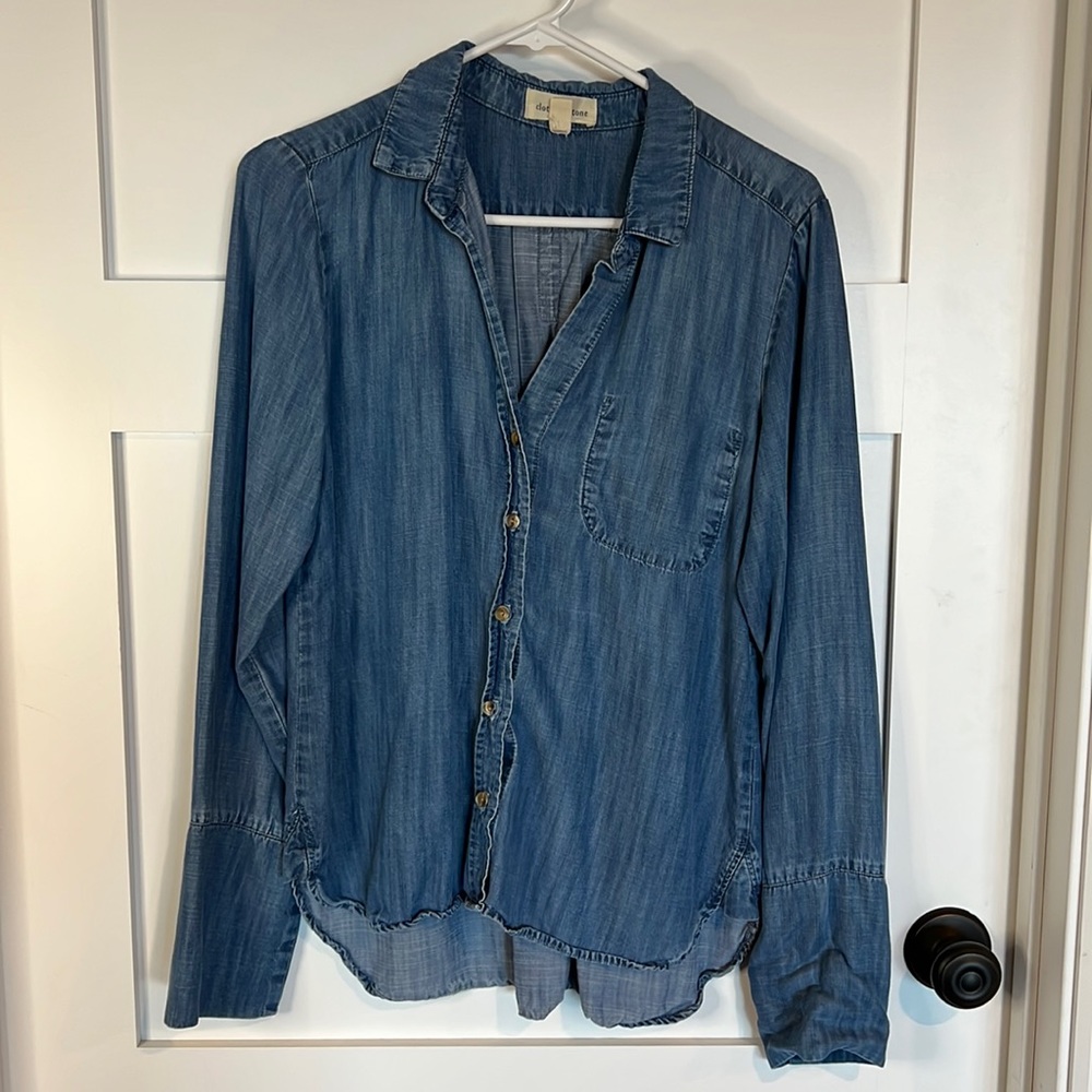 Cloth & Stone Anthroplogie, medium denim shirt.